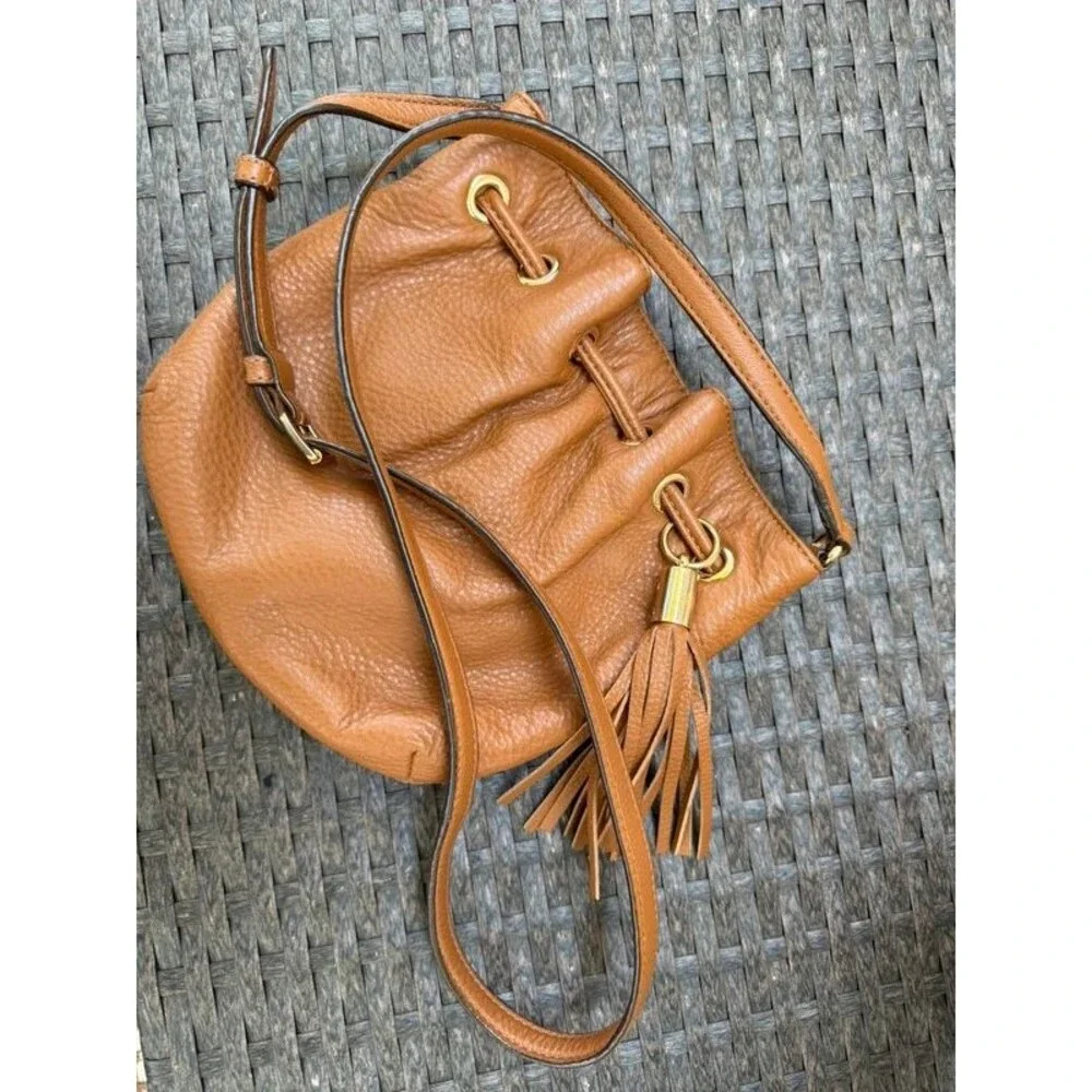 Michael Kors Jules Small Leather Bucket Crossbody Bag - Luggage Tan